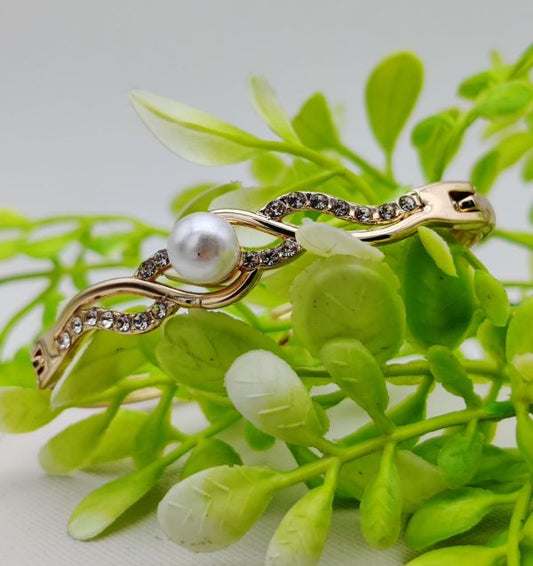 Elegant Adjustable Pearl Accent Bracelet – Premium Quality Fashion Jewelry for Women & Girls | Perfect for All Occasions